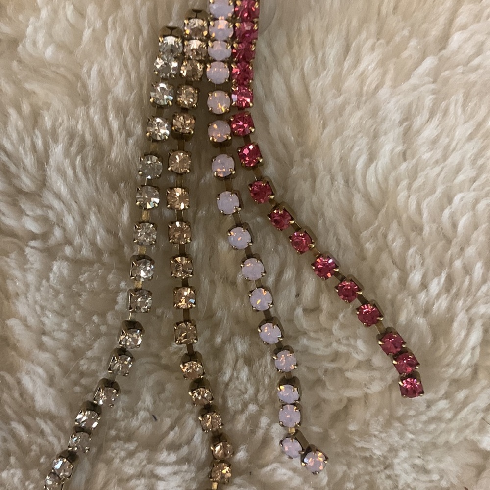 Multi-color dangling earrings - Picture 6 of 7